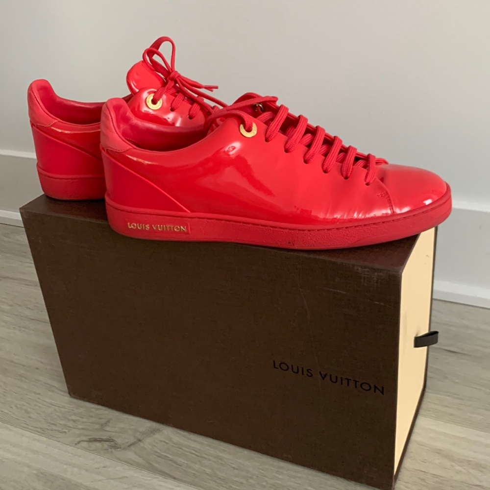 Louis vuitton runway jelly sneakers